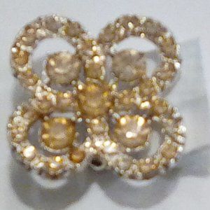 4 leaf clover brooch